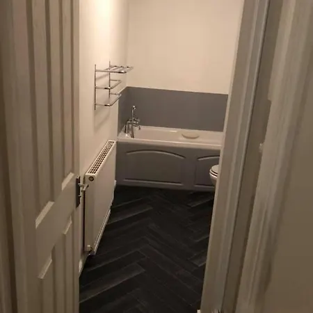 Holiday home Chestnut With Hot Tub North Yorkshire Malton