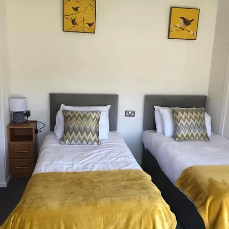 Holiday home Chestnut With Hot Tub North Yorkshire Malton